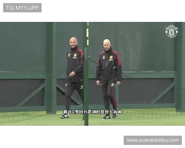 希勒批评C罗罢训：高薪背后的荒唐行为